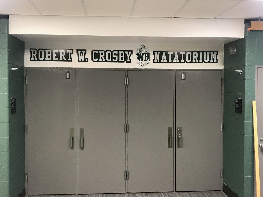 Photo of lockers at the Robert Crosby Natatorium in West Bloomfield
